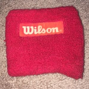 Wilson wristband red